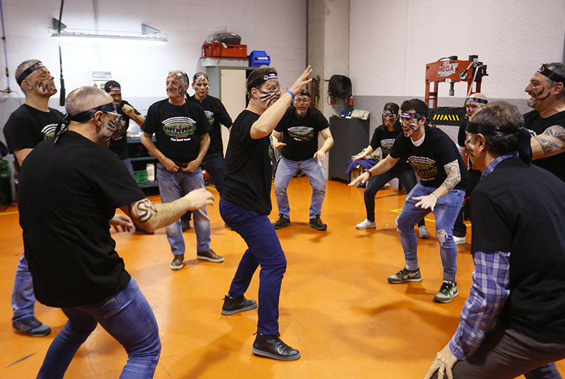 Team building en Barcelona - Tribal experience (Grupo)